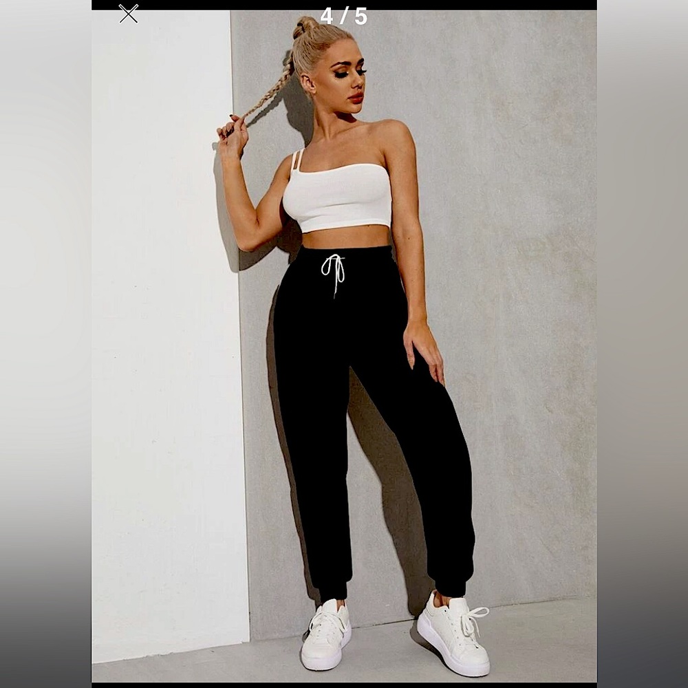 SHEIN EZwear Solid Drawstring Waist Stant Pocket Sweatpants